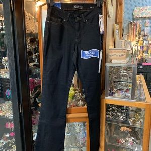 Lee jeans black boot leg Curvy size 6 NEW